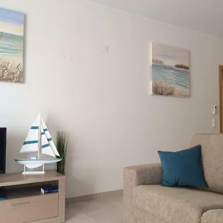 Modern Close To Beach *