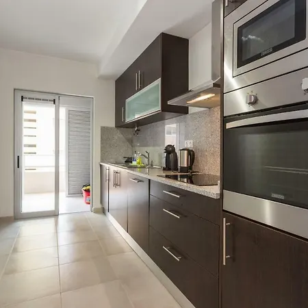 Modern Close To Beach 公寓 奎特里拉
