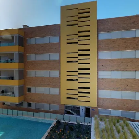 公寓 Modern Close To Beach