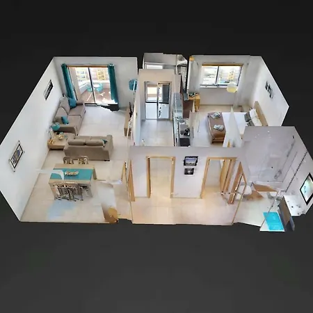 Modern Close To Beach 奎特里拉