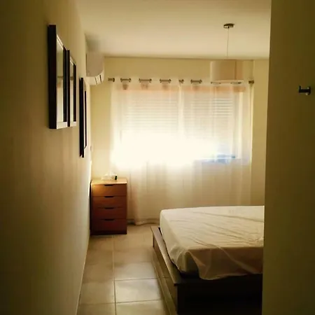 Modern Close To Beach 奎特里拉