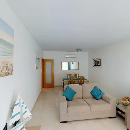 Modern Close To Beach 公寓 奎特里拉